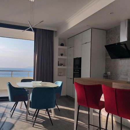 Sea Dream Apartment Вльора Екстер'єр фото